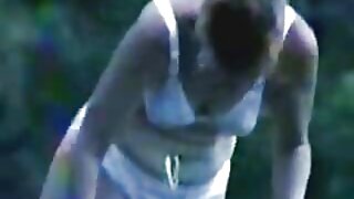 بادکنک ایستاده با دانلود رایگان کلیپ سکس هیلی رید و لیلی عاشق بیمار از فیلم Swallowed